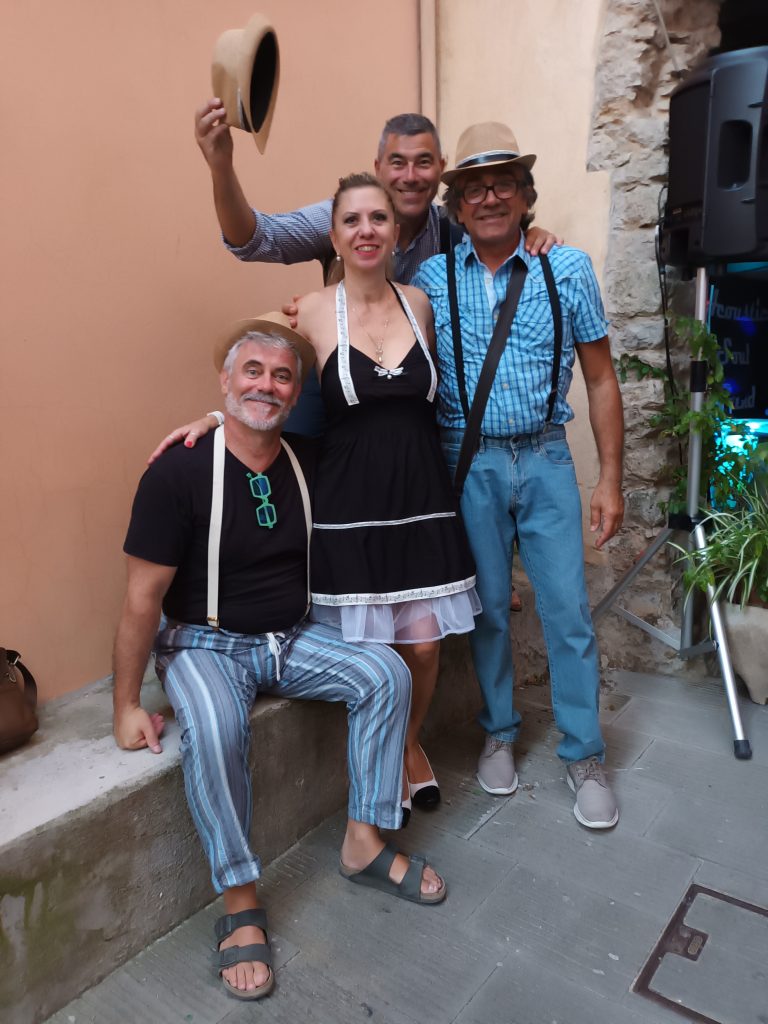 Alcune foto di noi Ora4